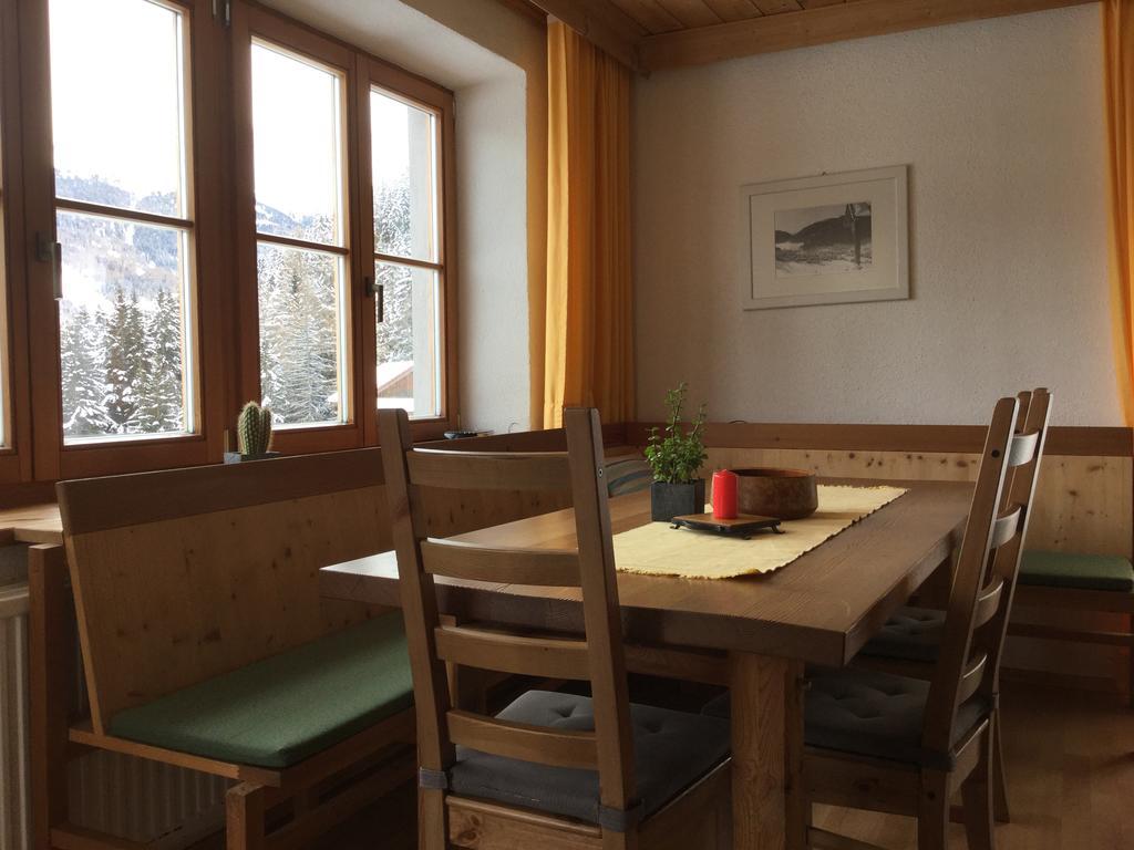 Ferienwohnung Tiefhof Nauders Zimmer foto